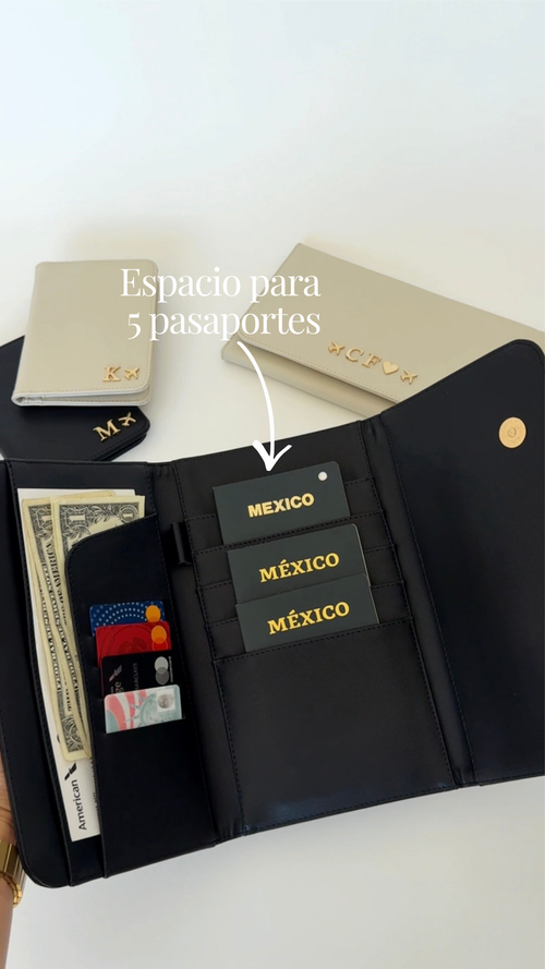 PORTA PASAPORTE FAMILIAR